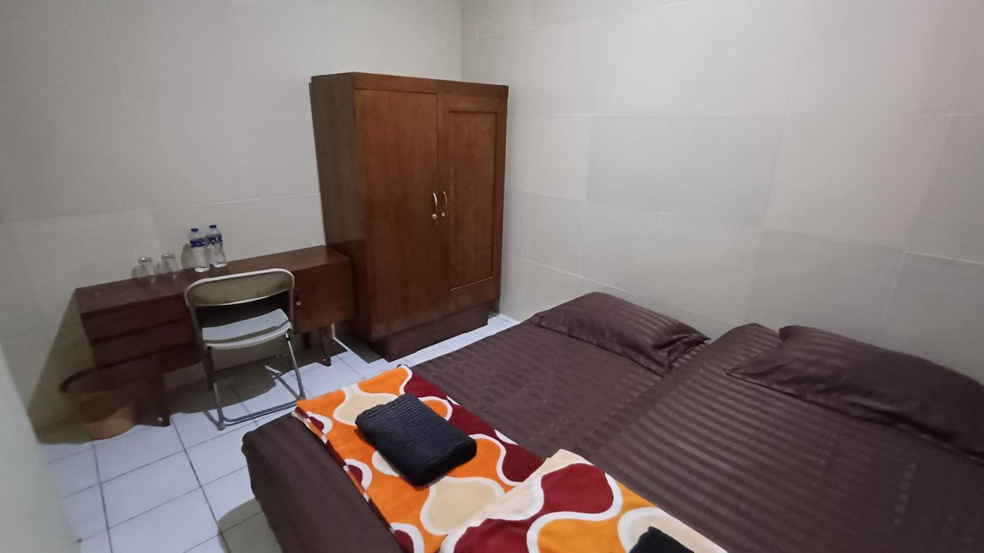 Готель Kost Carmelia Syariah Baranangsiang Богор Екстер'єр фото