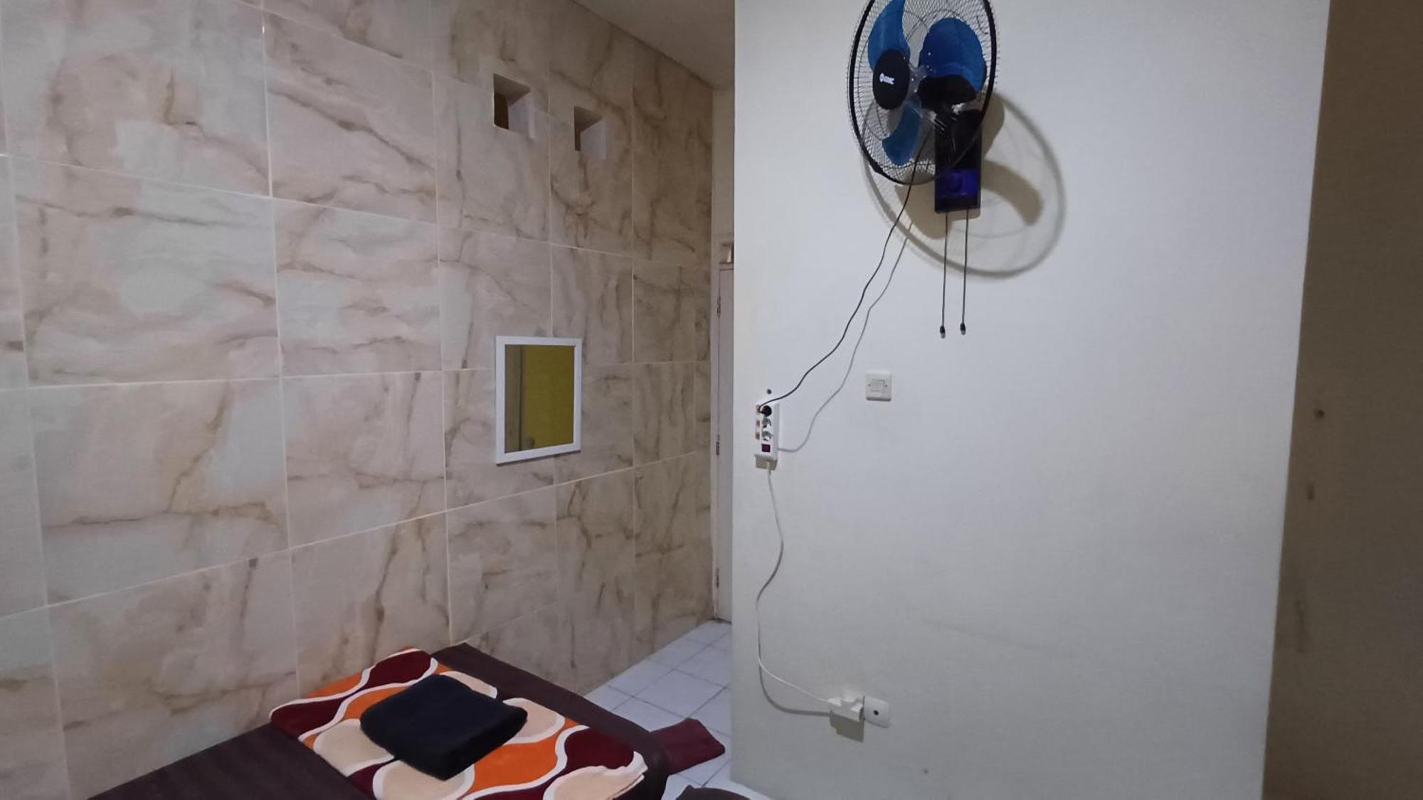 Готель Kost Carmelia Syariah Baranangsiang Богор Екстер'єр фото